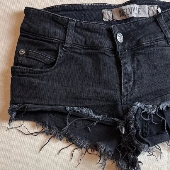 Brandy Melville Women's Frayed Hem Black Distressed Cutoff Jean Shorts Size 38 - Picture 11 of 11